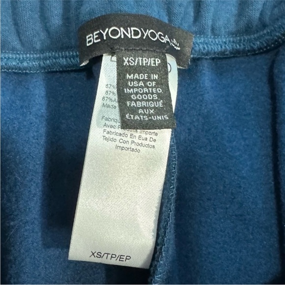 NWT BEYOND YOGA To Go Wide Leg Pant in Blue Gem XS - Picture 4 of 6